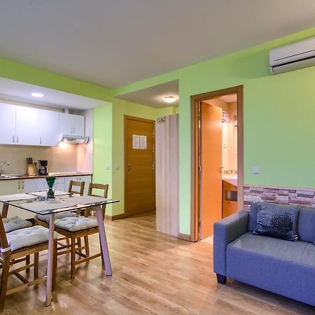 Apartamentos Barajas Мадрид Экстерьер фото